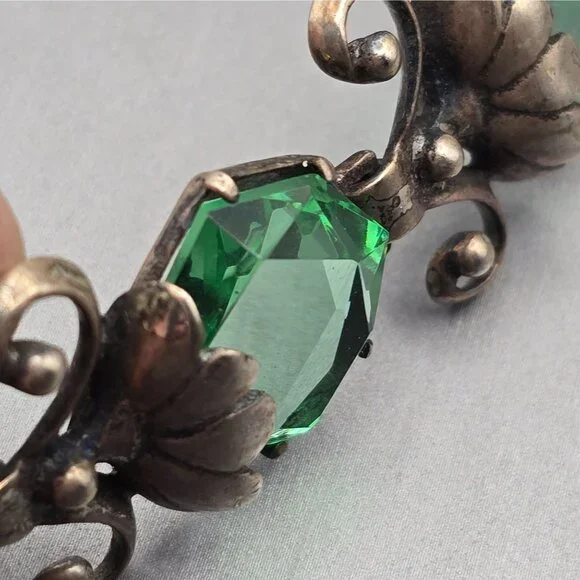 Art Nouveau Sterling Silver Demi-Parure Green Glass Floral Bracelet Earrings - Picture 10 of 16